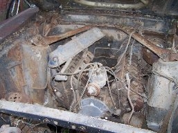 05_0112.jpg - Hey ! where is the rest of the engine?