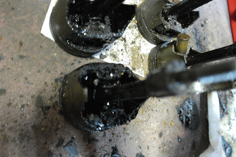 SAM_0249.JPG - Every piston was seized and had to be hammered out with a sledge